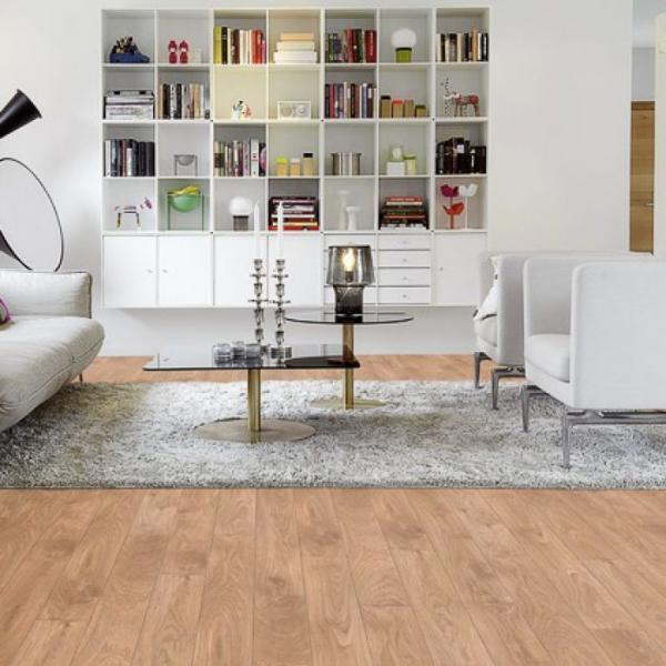 Ламинат Pergo Classic Plank 4V Дуб  меленый светлый