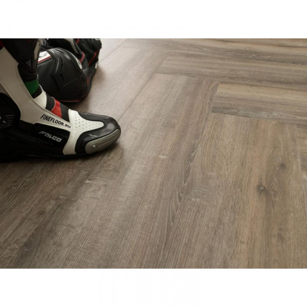 Кварц-виниловая плитка FineFloor Gear Дуб Сарта FF-1813