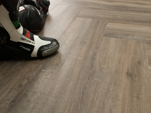 Кварц-виниловая плитка FineFloor Gear Дуб Сарта FF-1813 1 фото